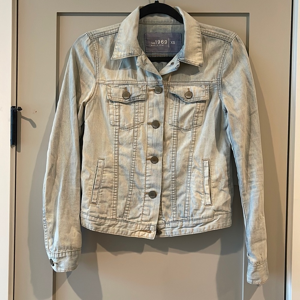 Gap distressed denim jacket